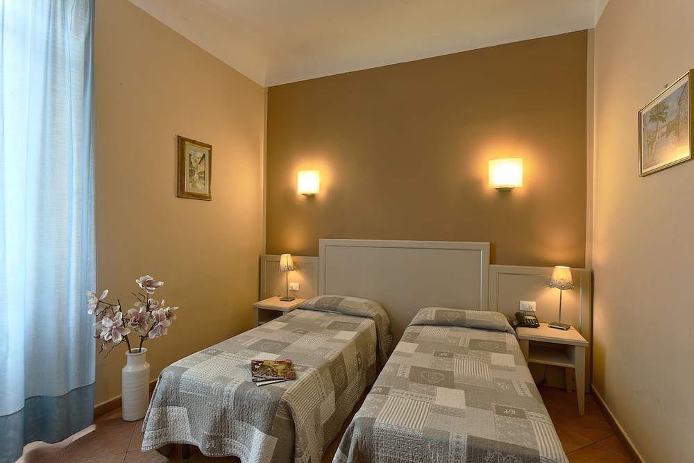 Hotel Eden Florence 21/25