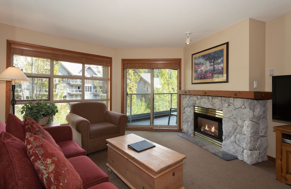 The Aspens by Whistler Premier 25/50