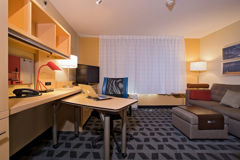 Towneplace Suites By Marriott Dodge City 32/37