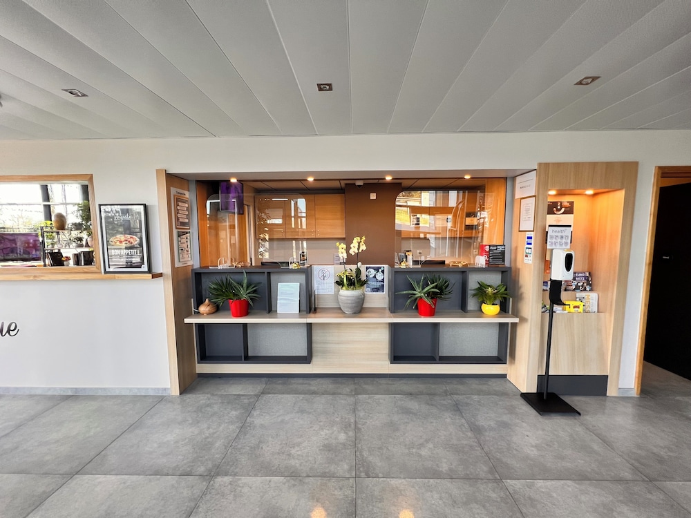 Campanile Metz Nord Woippy 6/40