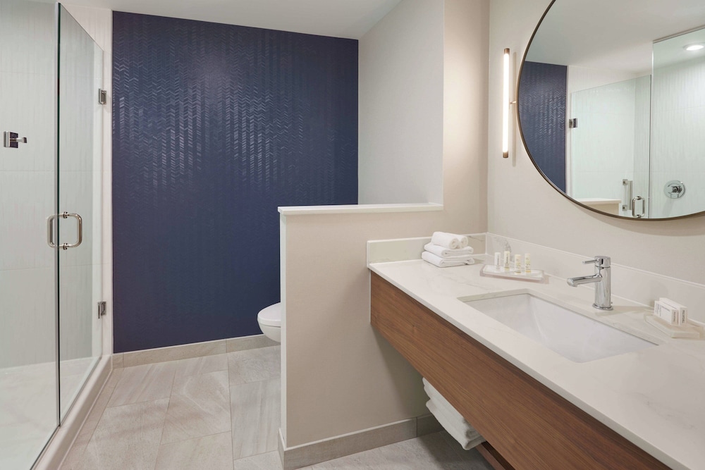 استوديو بسرير كينج مع أريكة، Fairfield Inn & Suites by Marriott Orillia 3/3
