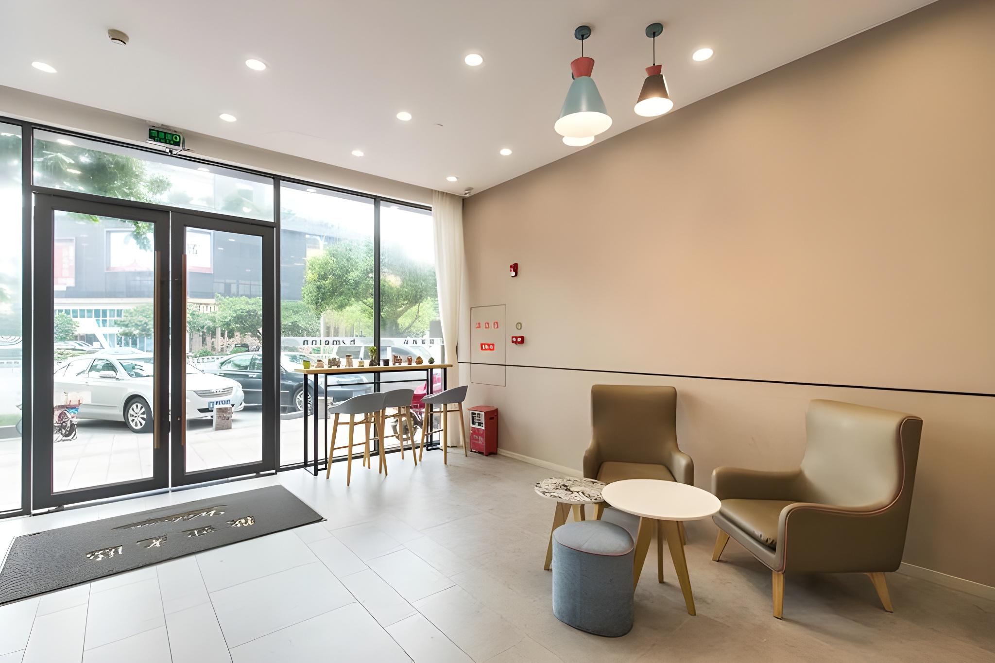 Home Inn 43/57