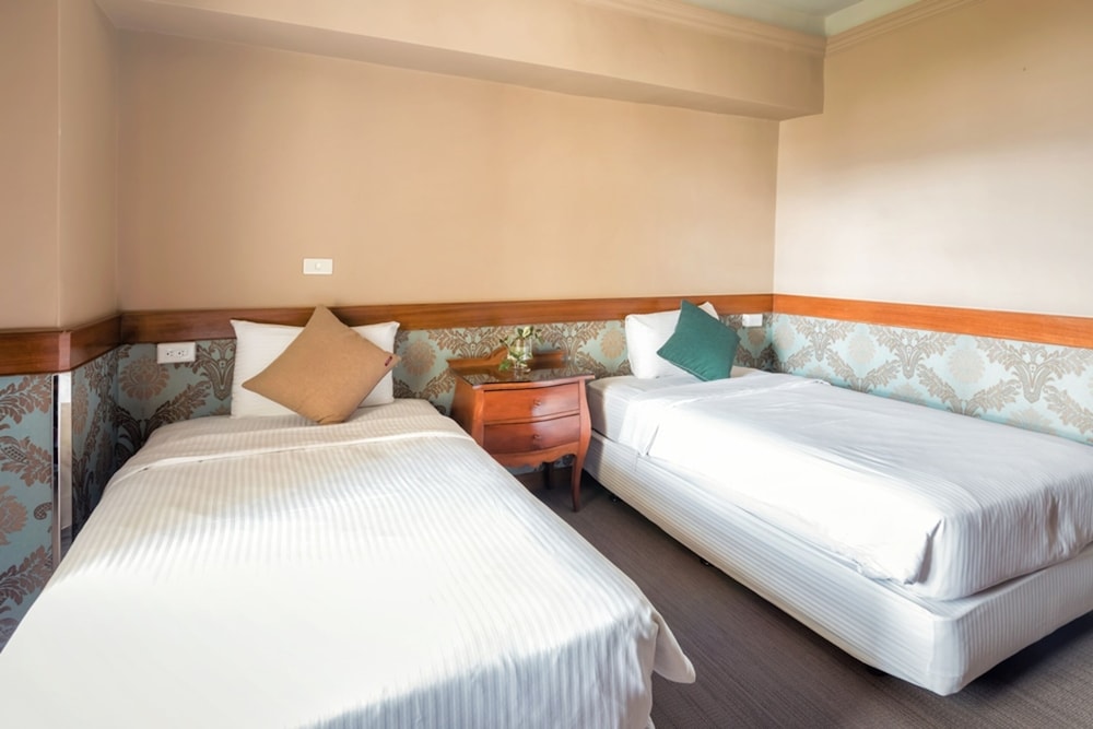 STANDARD, TWIN BEDS