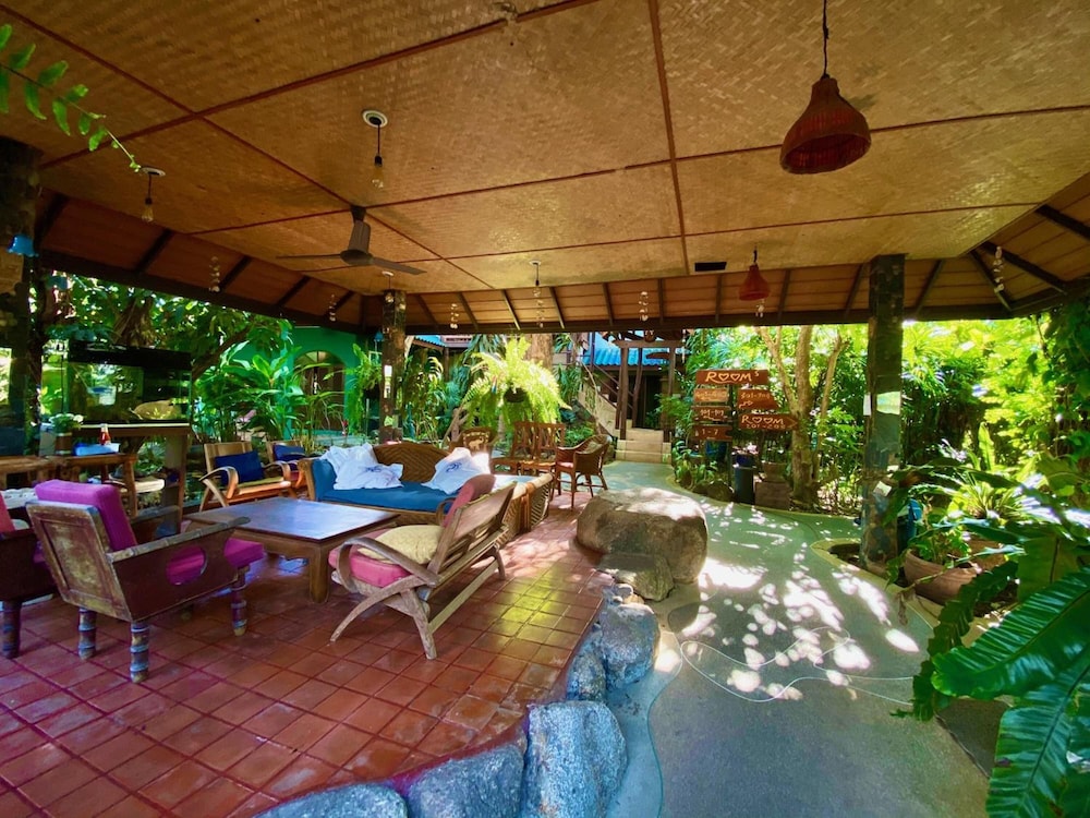 Shanti Lodge Phuket 48/58