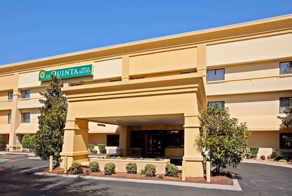 La Quinta Inn & Suites by Wyndham Nashville Airport 3/63
