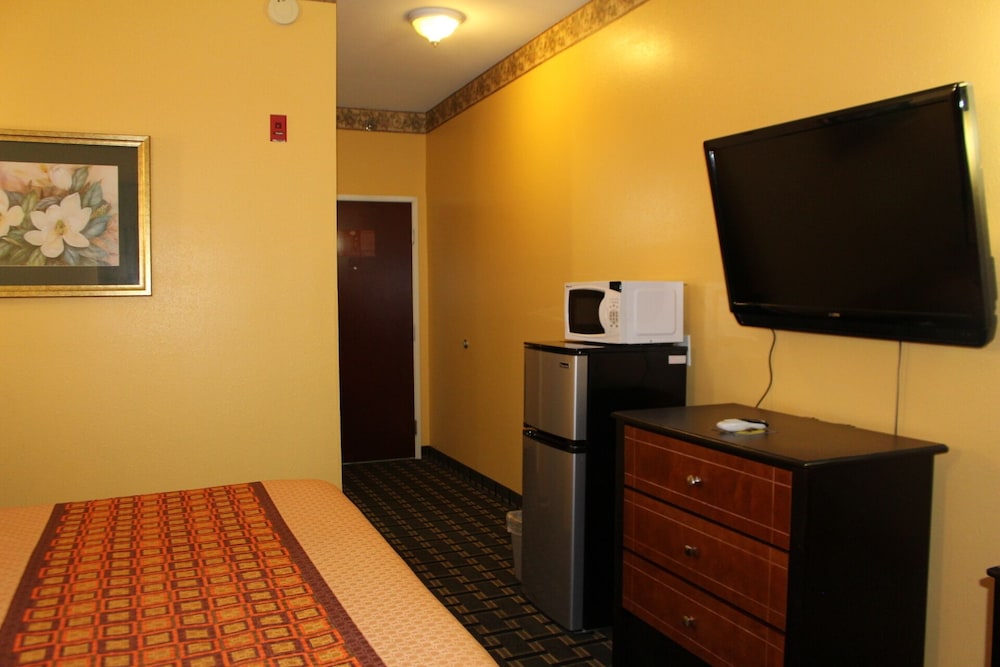 Magnolia Inn And Suites 14/32