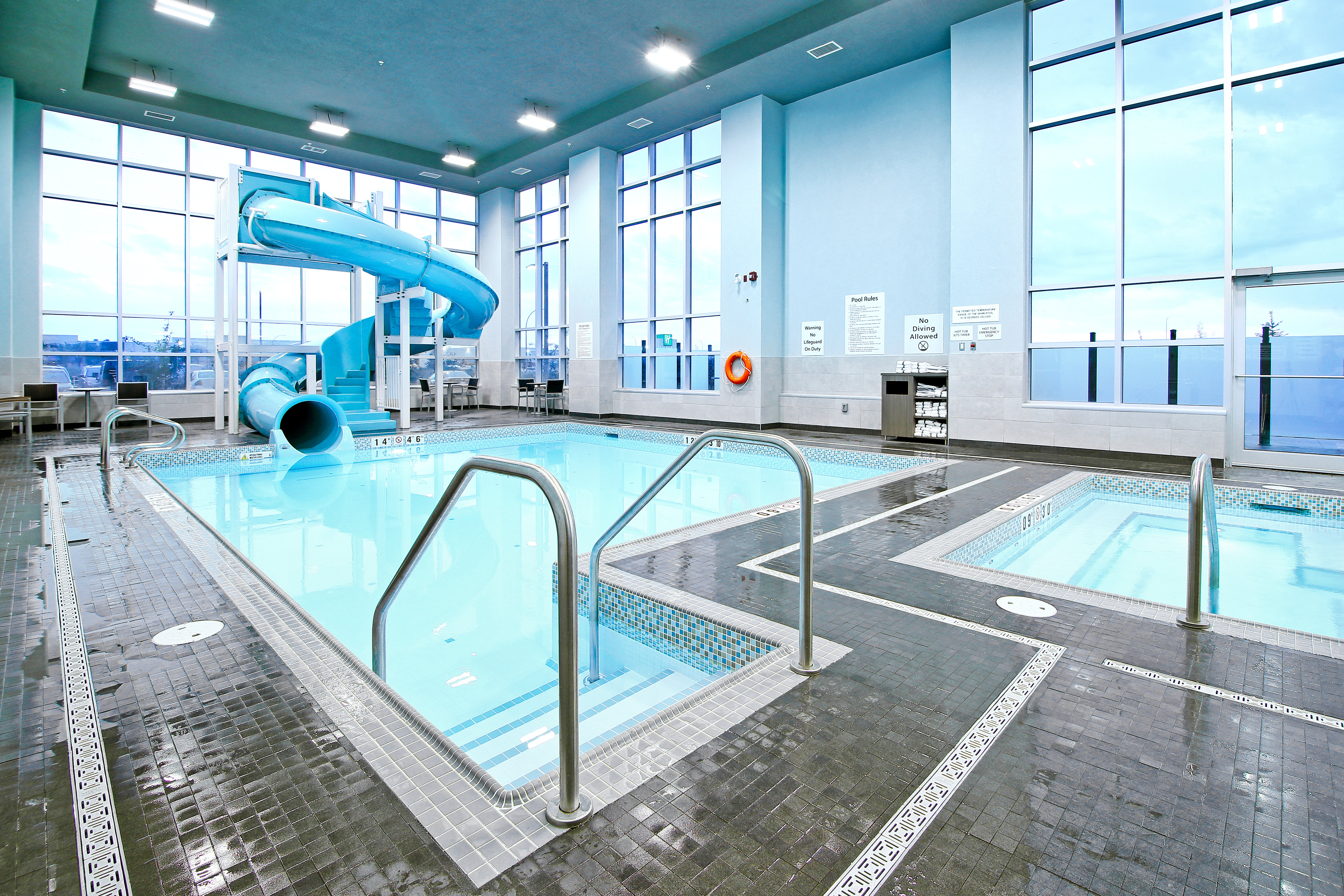 Holiday Inn & Suites Calgary Airport North 20/50