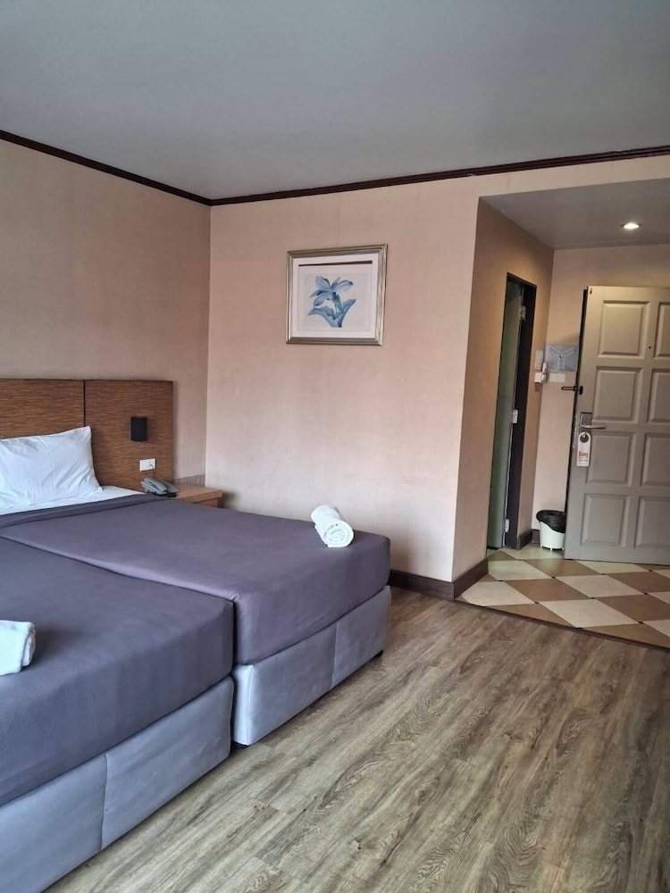 Marine Plaza Hotel Pattaya 7/50