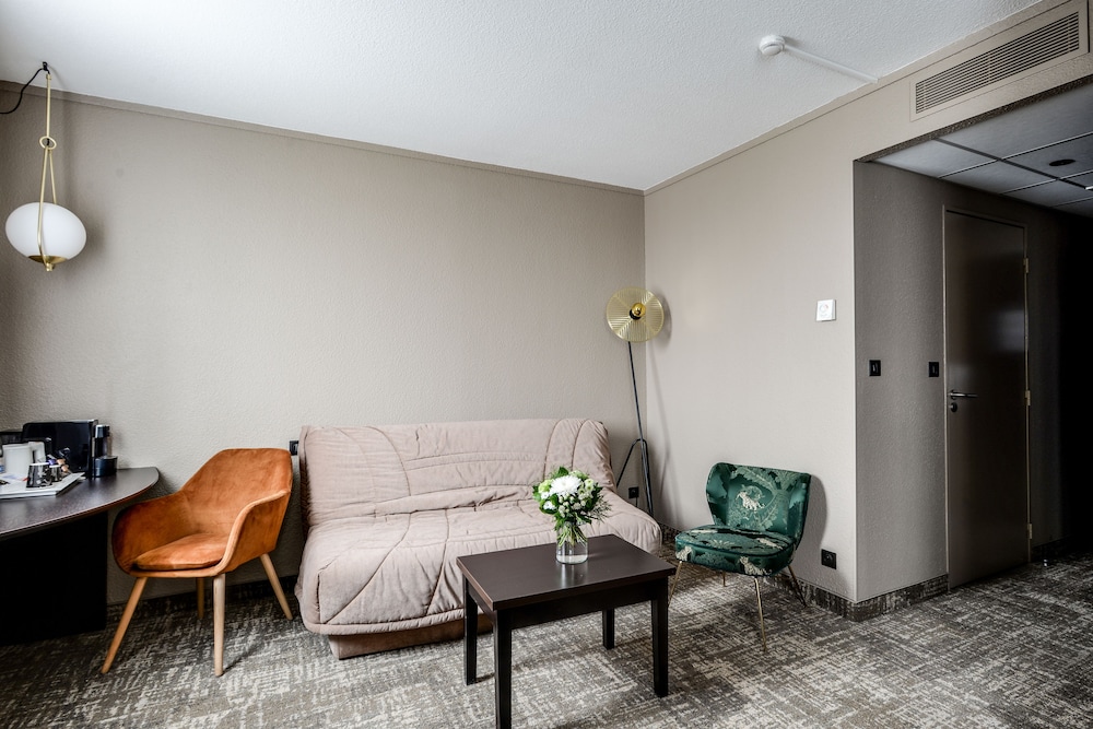 Brit Hotel Du Stade 24/46