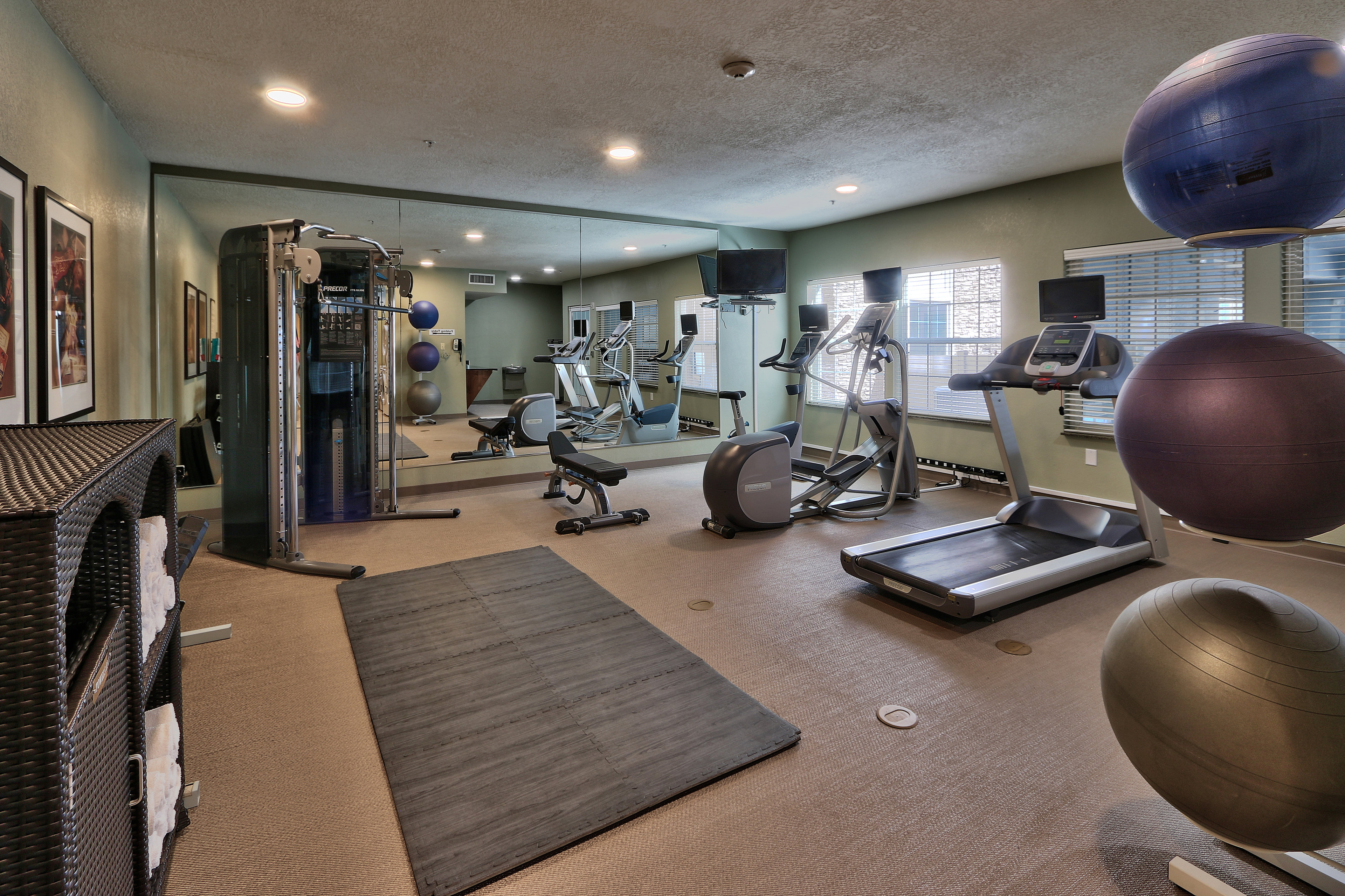 Staybridge Suites Albuquerque North 39/78