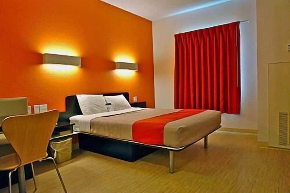Motel6 Riverton, WY 24/43