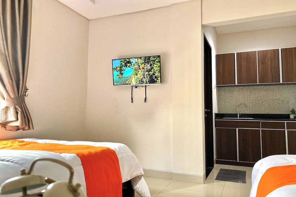 Behomy Corner 8 Lippo Karawaci by ZUZU 47/67