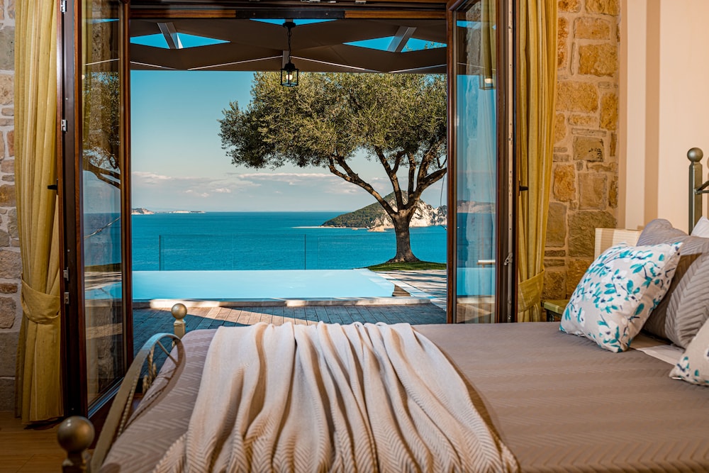 Kymaros Villas 5/36