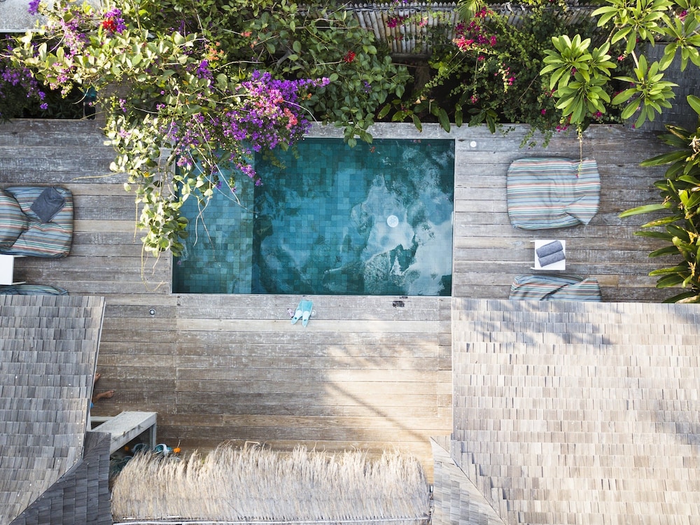 Villas Edenia 10/65