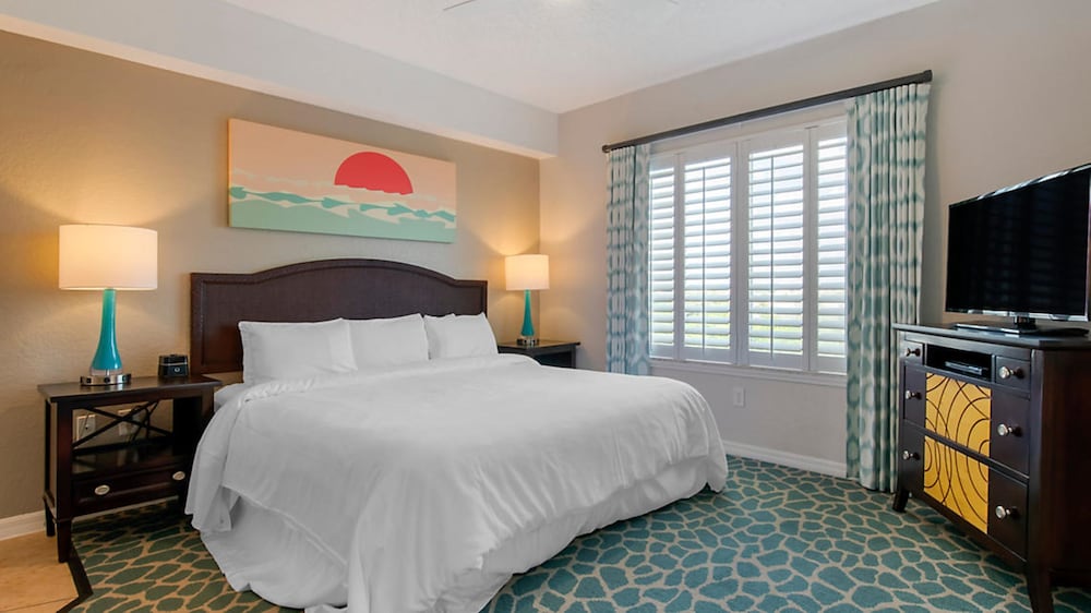 2 BEDROOMS, SUITE, ACCESSIBLE