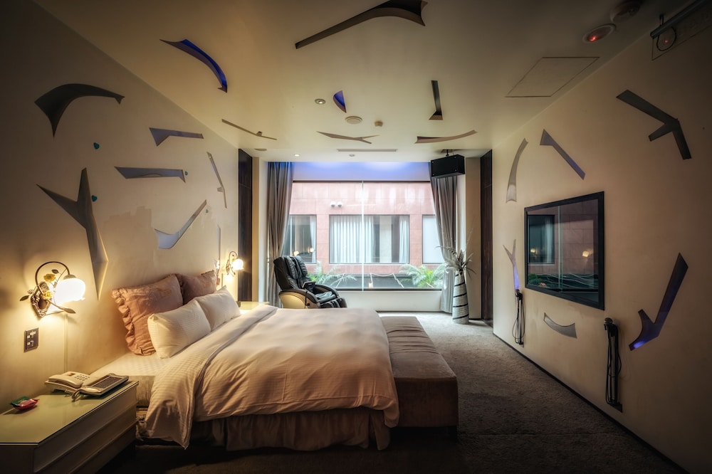 Bali Motel 22/75