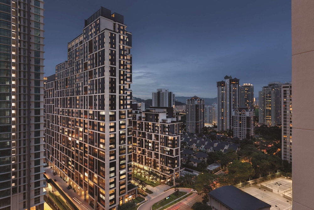HYATT HOUSE KUALA LUMPUR, MONT KIARA 7/65