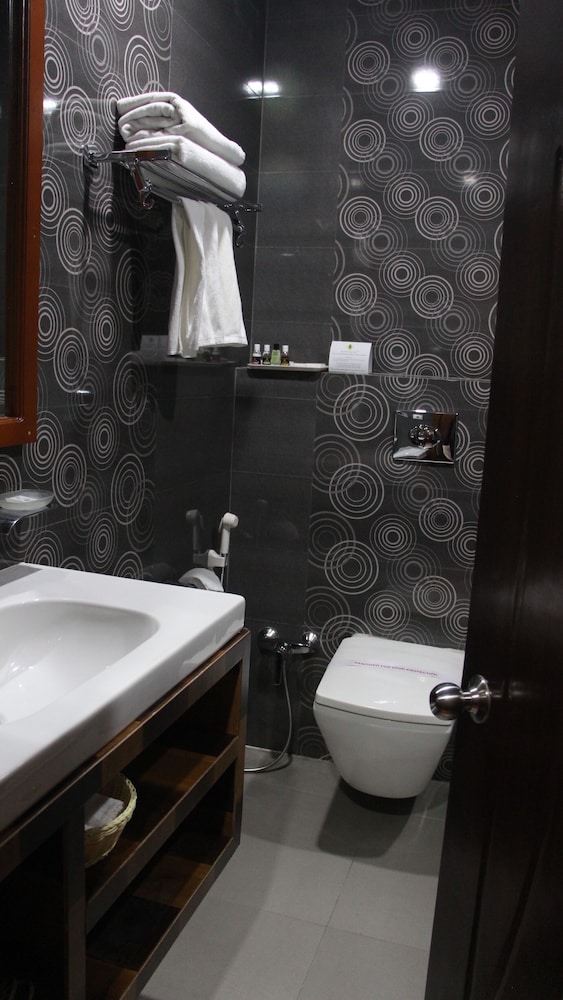 Tara Phendeyling Hotel 40/40