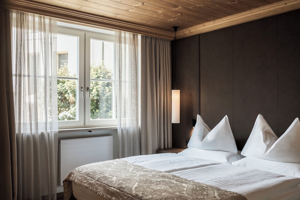 Nest, Standard, Double Bed