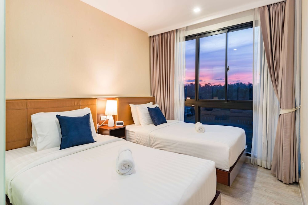 Wyndham Royal Lee Phuket 12/57