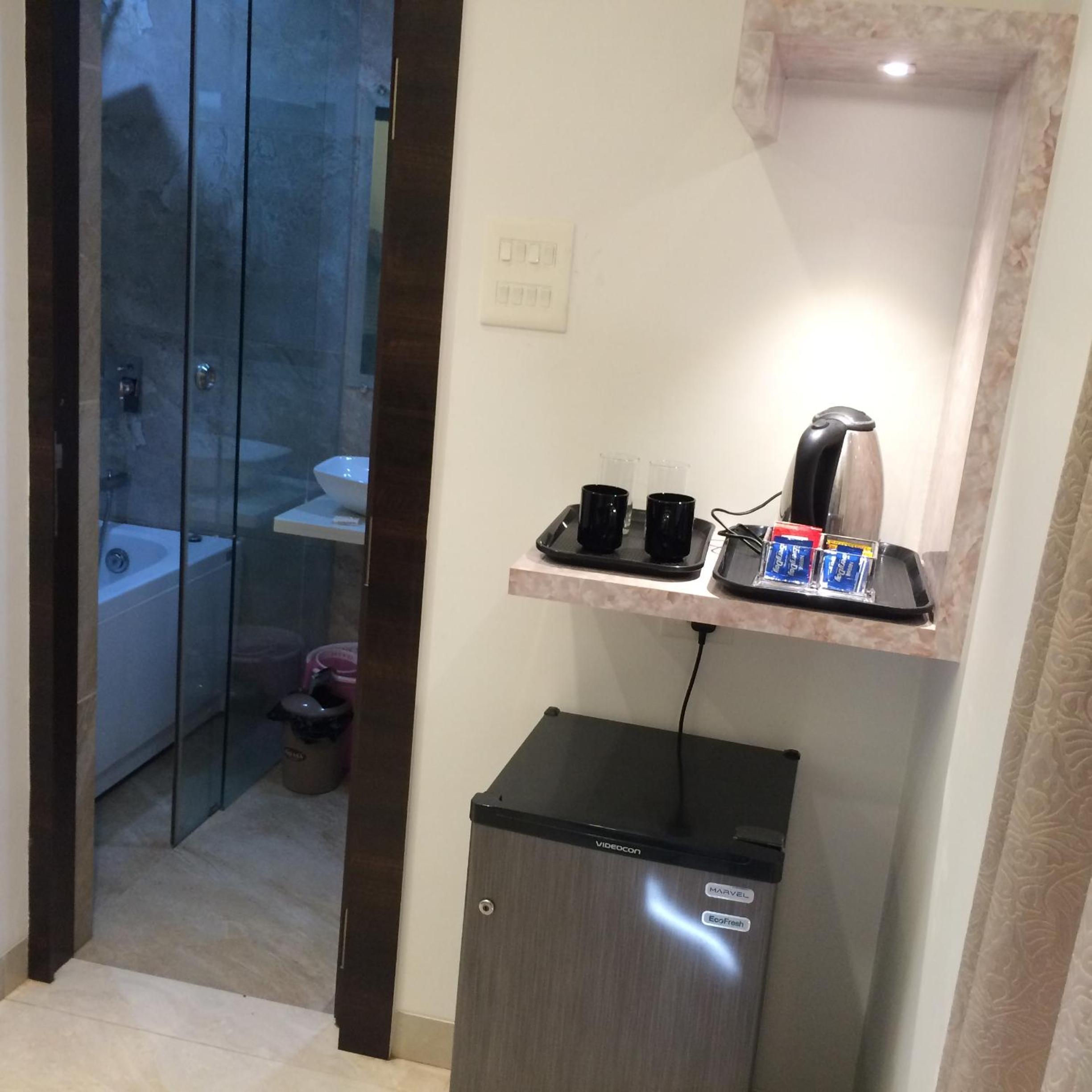 Rezo's Hotel 21/21