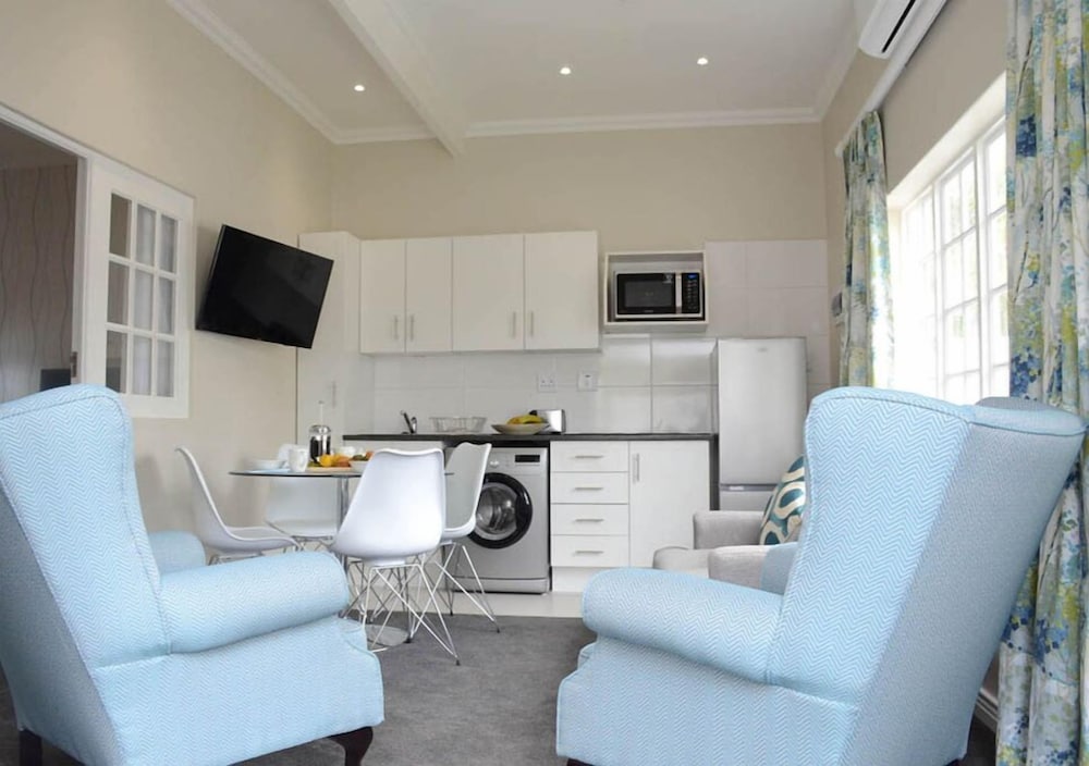Touch of Class Villas 24/47