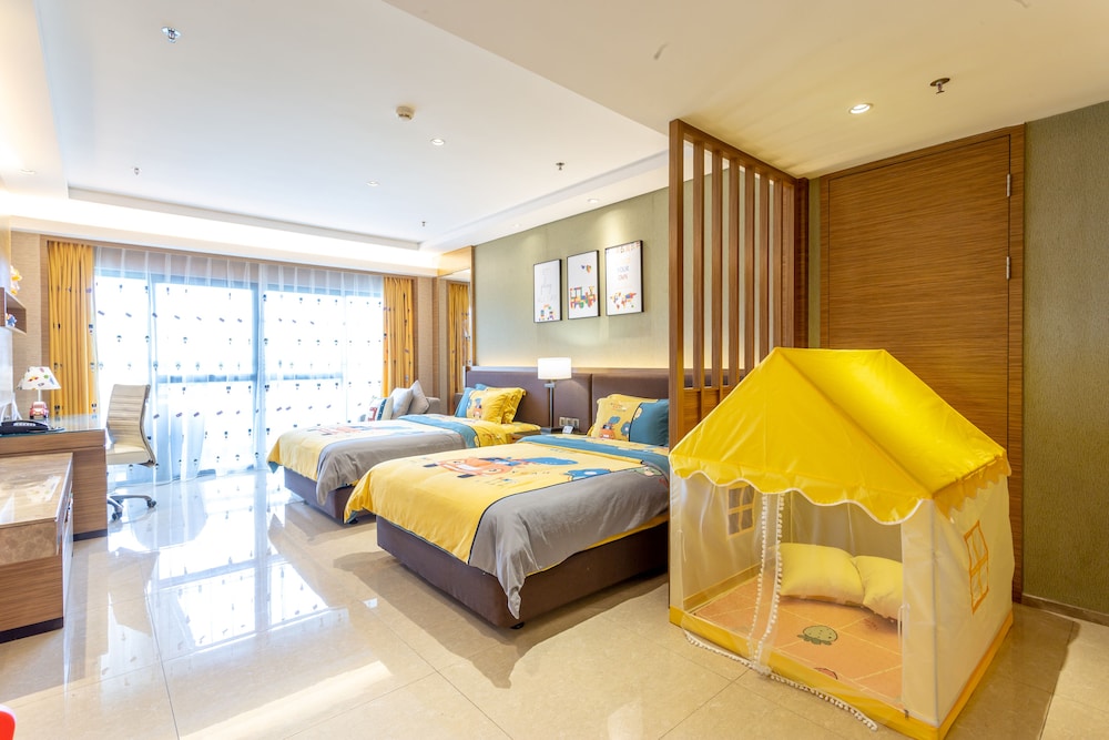 family suite