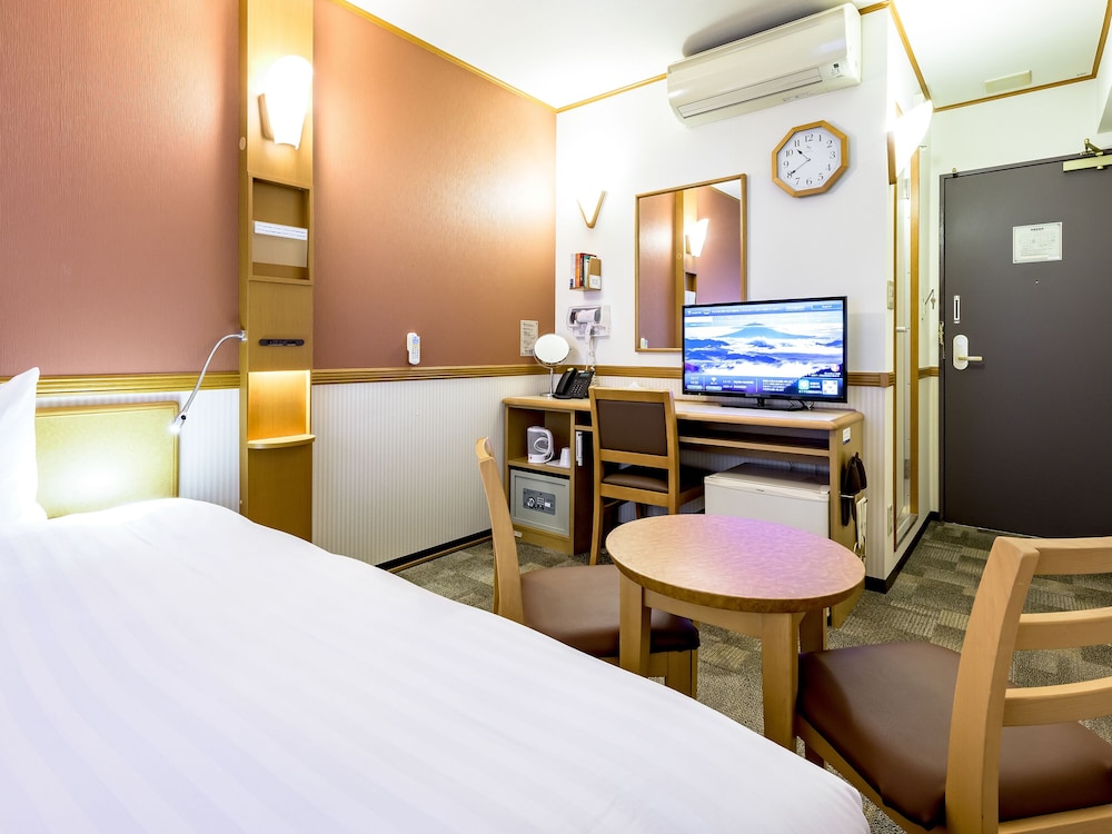 Toyoko Inn Okayama-eki Nishiguchi-migi 55/61