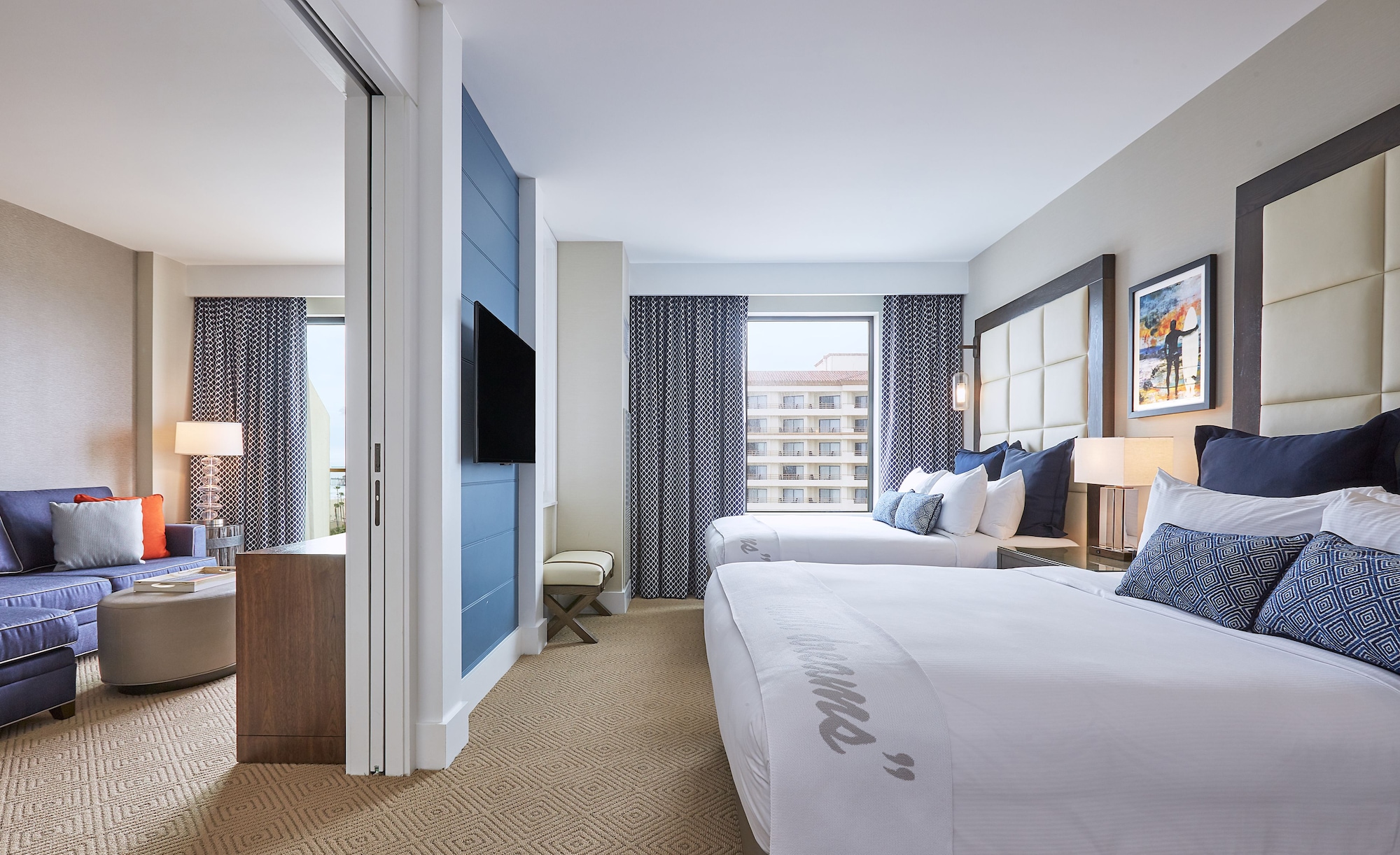 Family Suite, 2 Queen Beds, Ocean View, Sofa, Balcony, Dolphin Tower