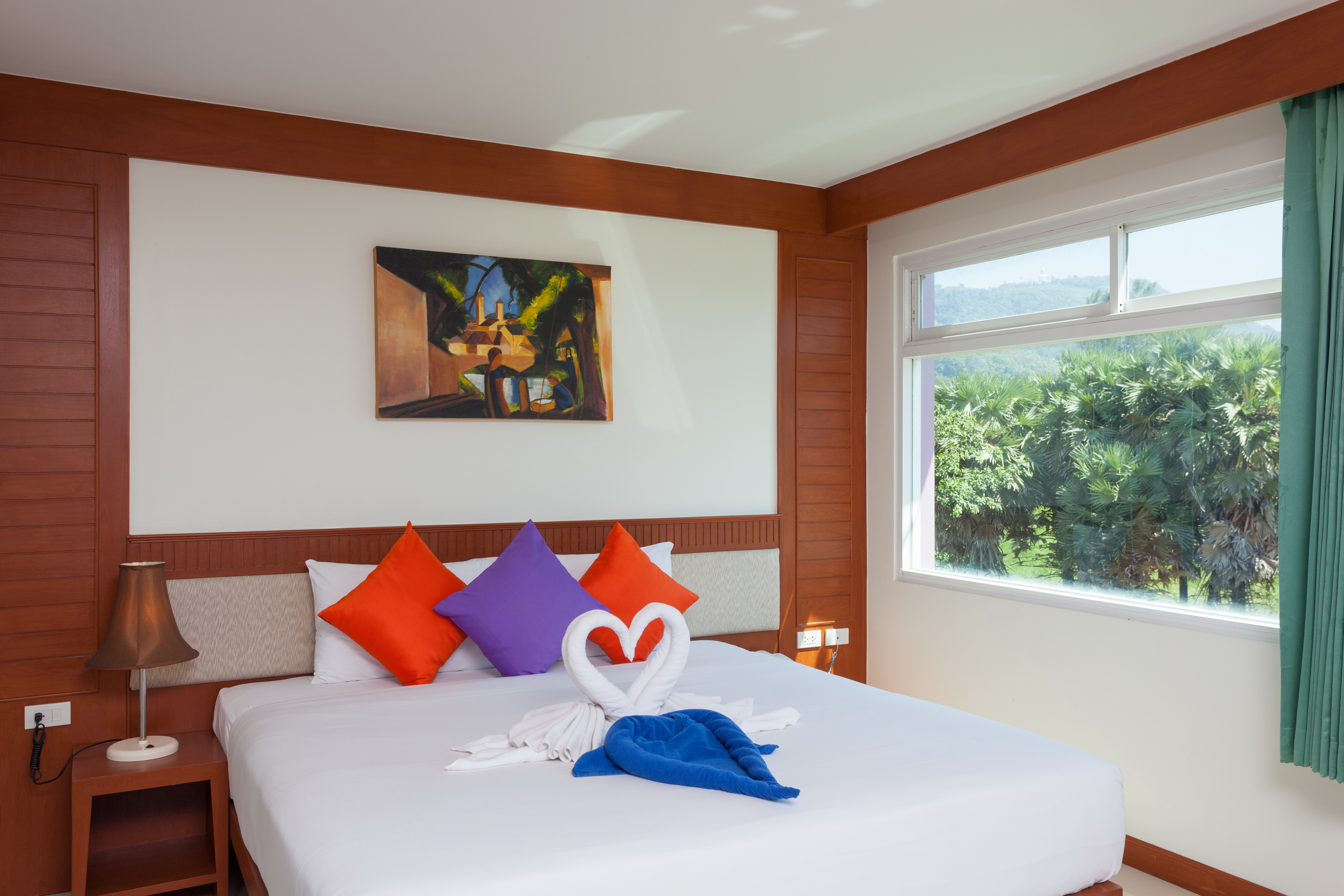 DELUXE, SEA VIEW