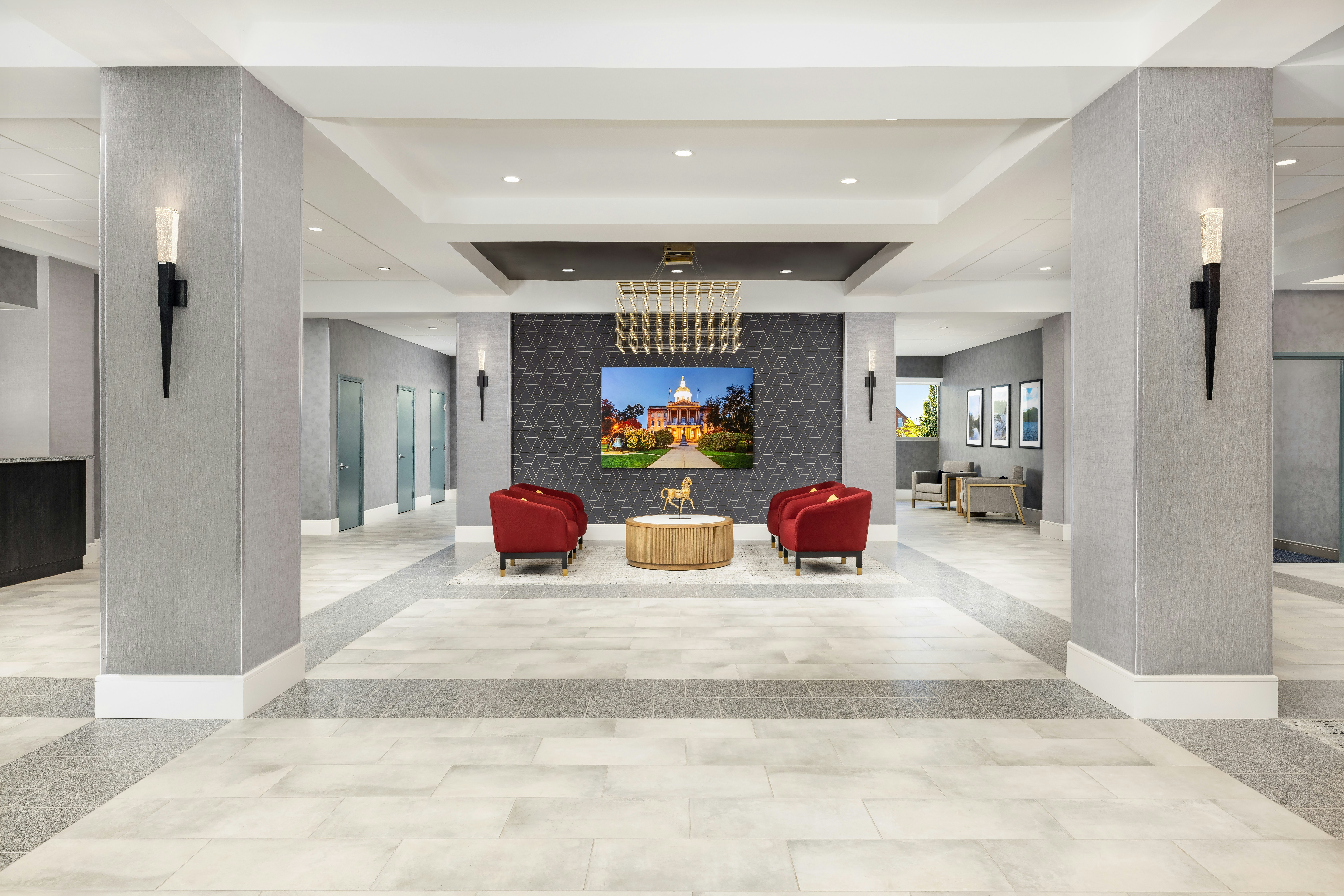 DoubleTree by Hilton Concord Downtown 22/36