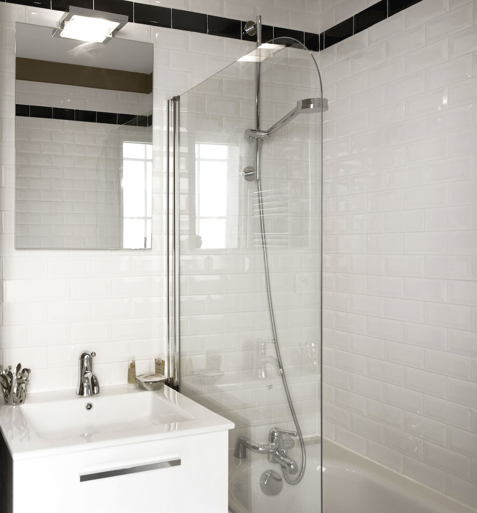 Helzear Montparnasse Suites 11/61