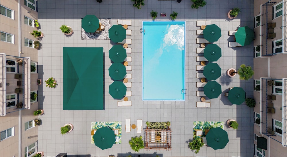 Hyatt Centric French Quarter New Orleans 8/77