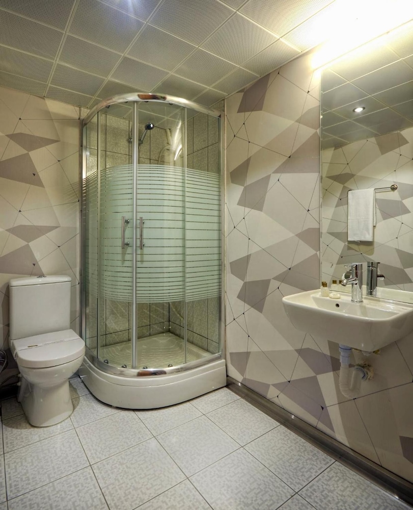 Hotel Abro Sezenler 36/37