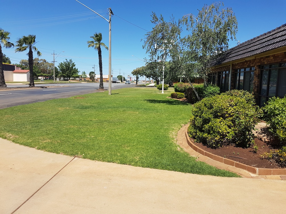 Acacia Motel Griffith 27/35