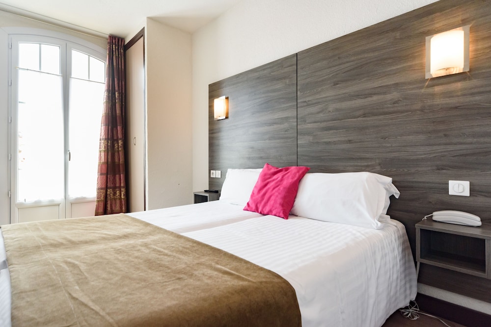 Le 21 Hotel 24/47