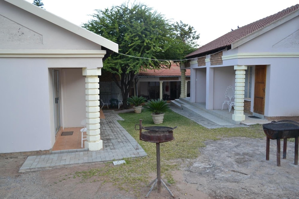 Kamogelo Guest House 36/47