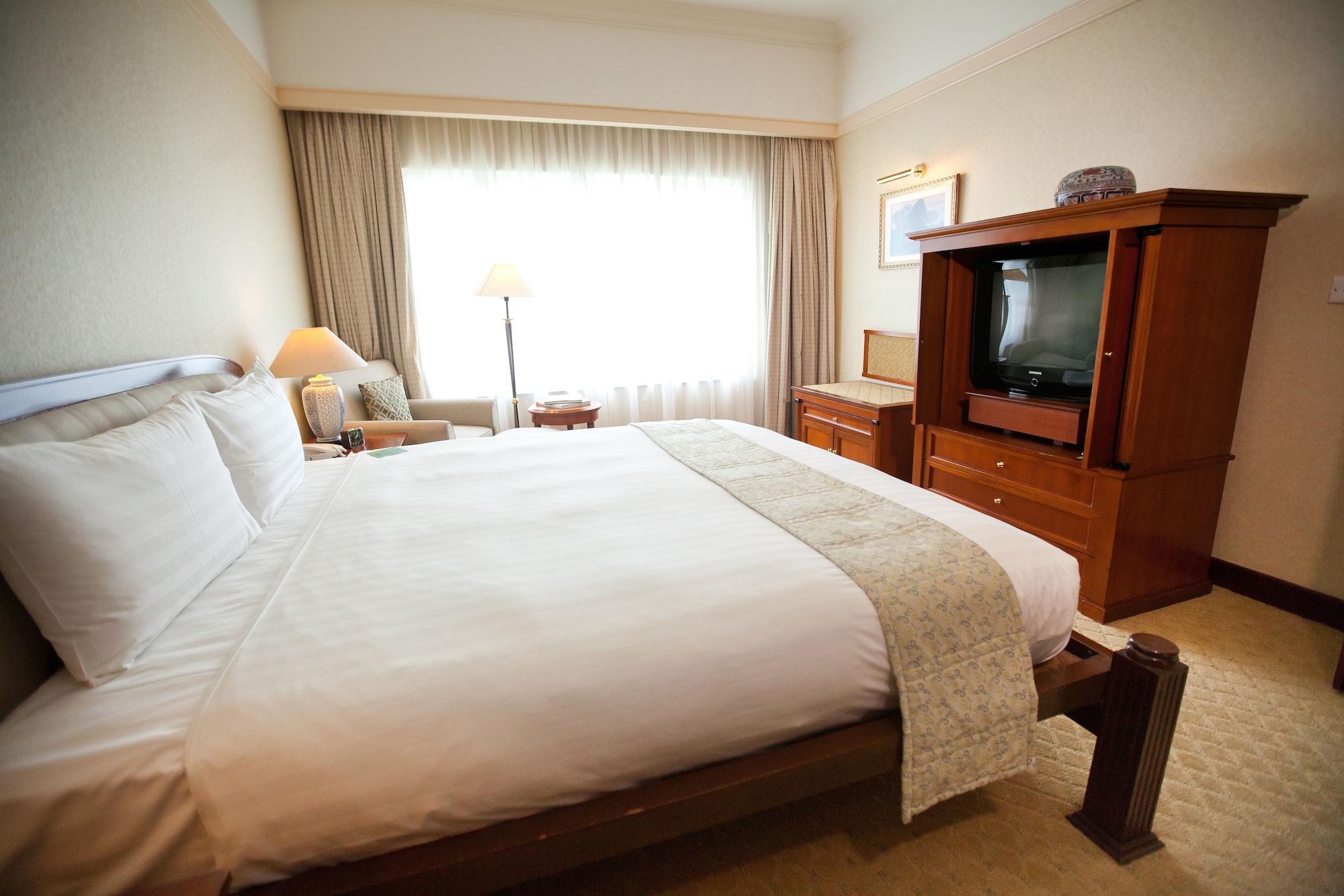 Deluxe Seaview King
