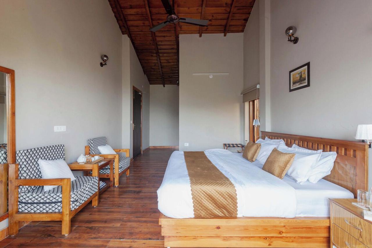 Room at Alaya Stays 2 BHK with Mountain view - Amara Twilight, NAINITAL