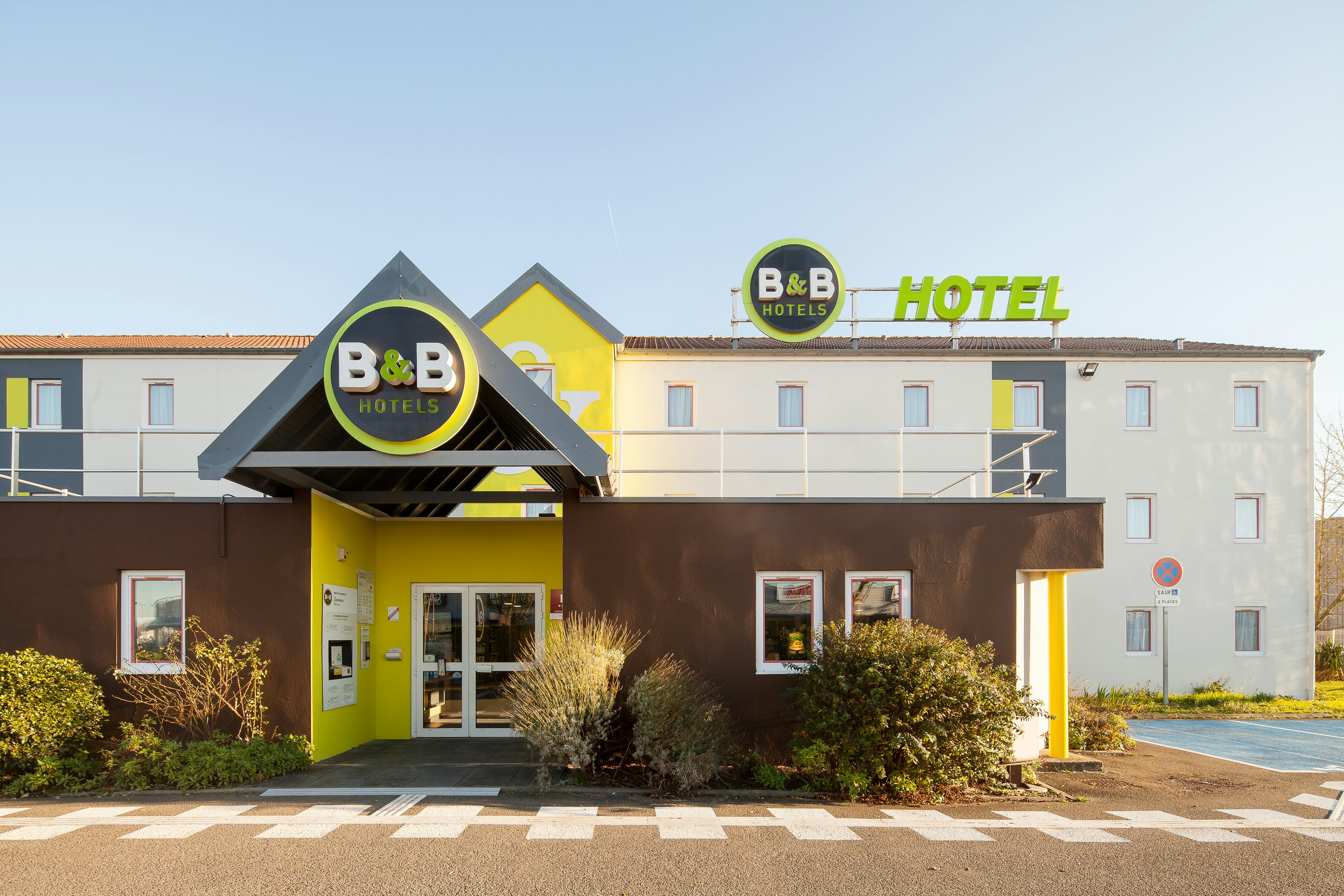 B&B Hotel Maurepas in MAUREPAS