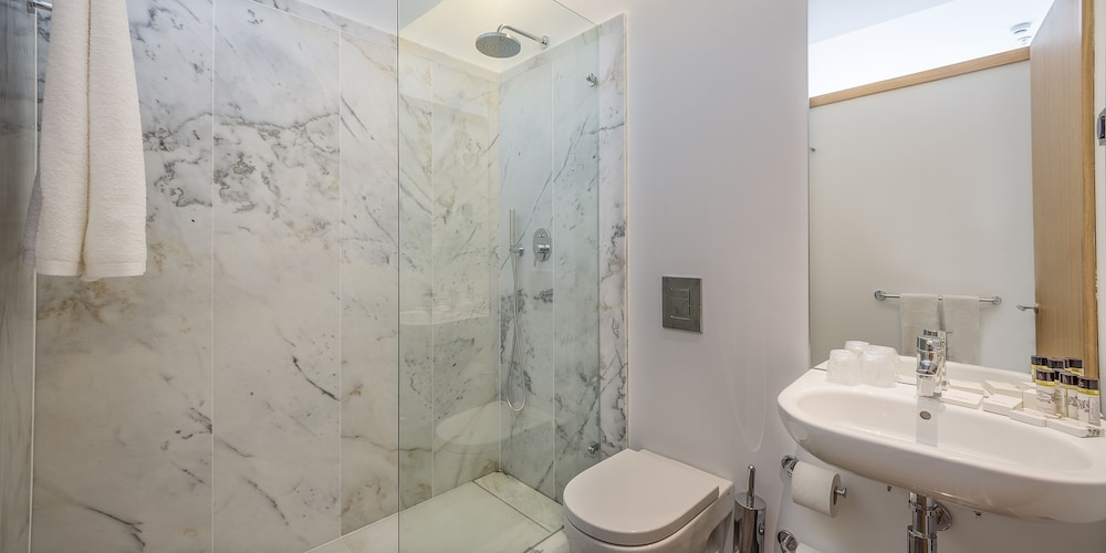 Evora Olive Hotel 44/48