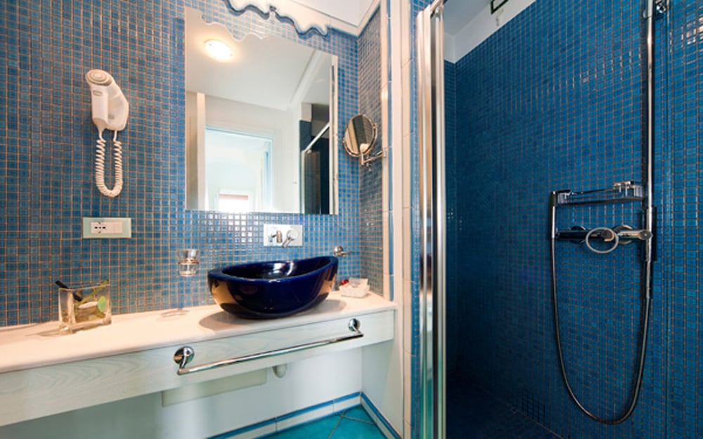 Hotel Bellevue Benessere and Relax 45/45