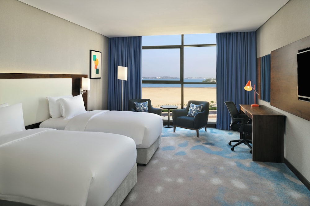 Holiday Inn Jeddah Corniche 17/52