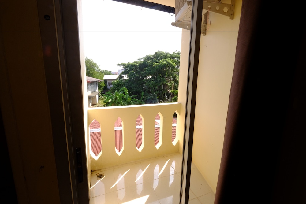 Baan Rim Khong Hotel 15/33
