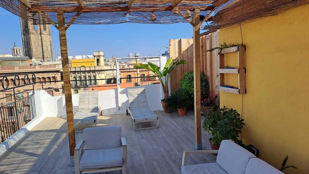 Hotel Moderno BCN 44/70