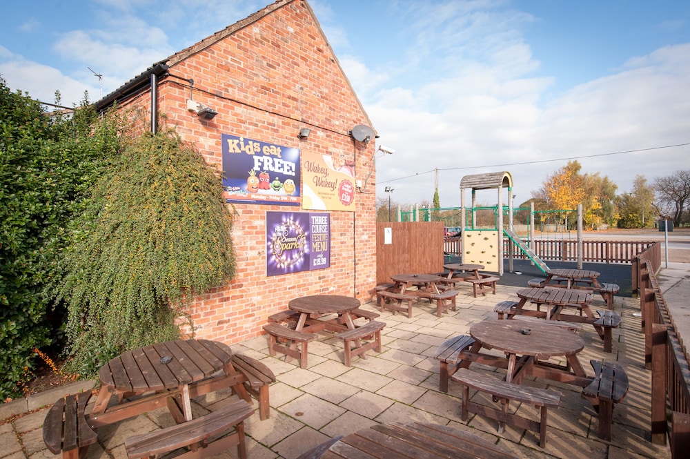 Unicorn Hotel By Marston's Inns 29/31