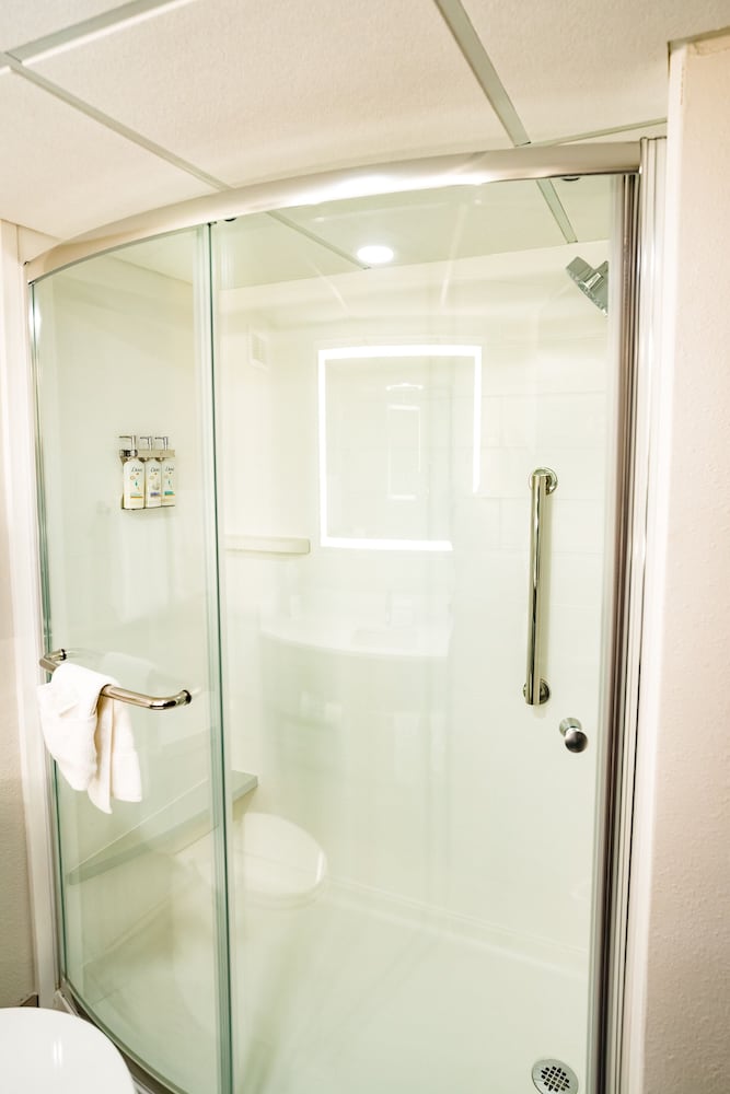 غرفة قياسية بسريرين كوين، Holiday Inn Express Hotel and Suites Knoxville-North-I-75 Exit 112 5/5
