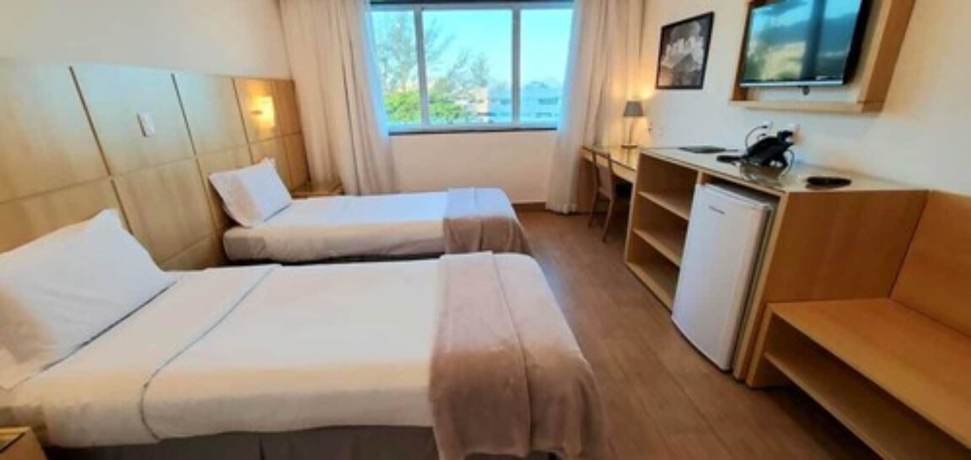 SUPERIOR, TWIN BEDS, PARTIAL SEA VIEW