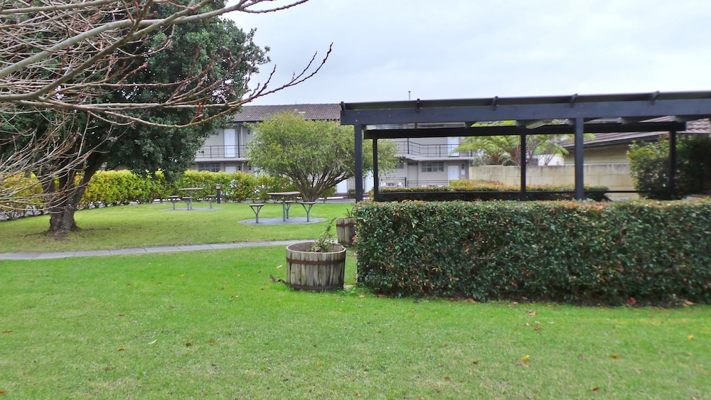 Ibis Styles Albany 52/59