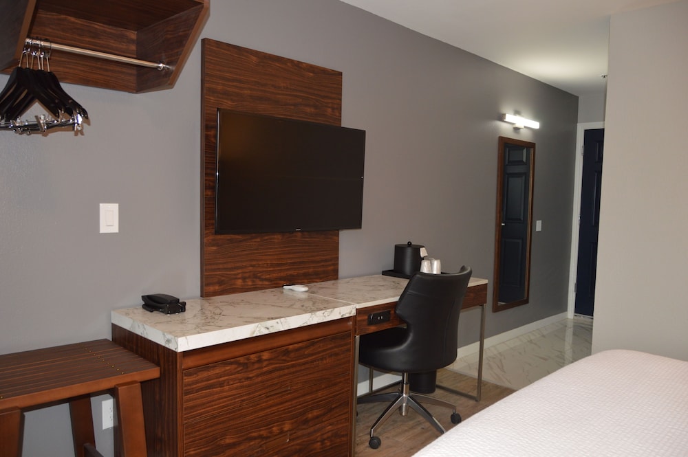Inn At Rockaway 34/50